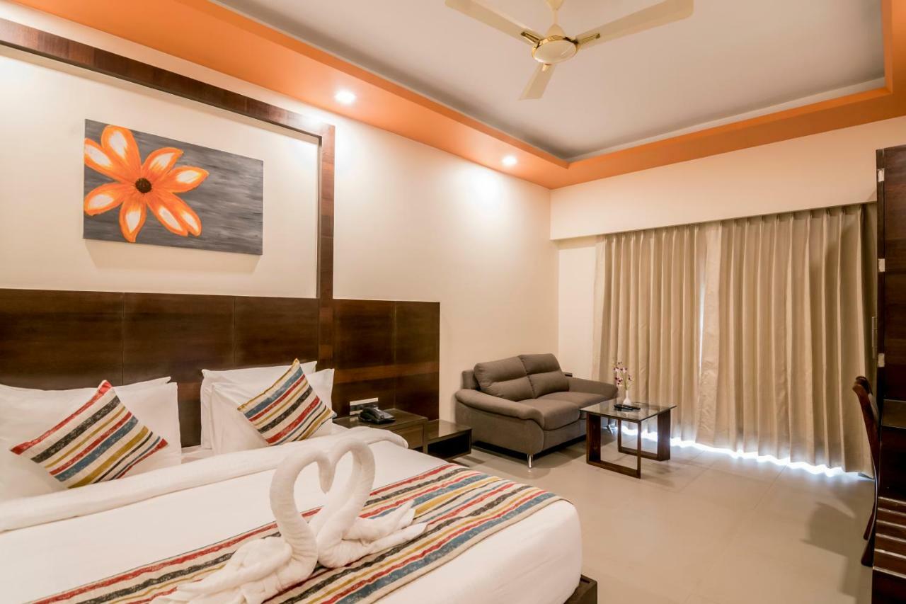 Regenta Central North Goa, Arpora Exterior foto